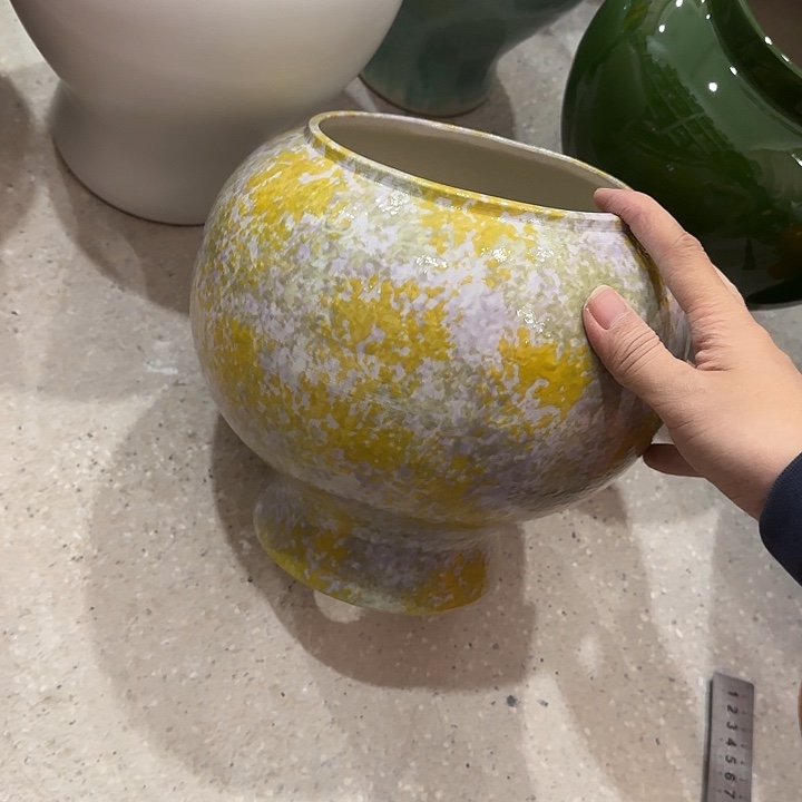 摆件微瑕有孔微瑕