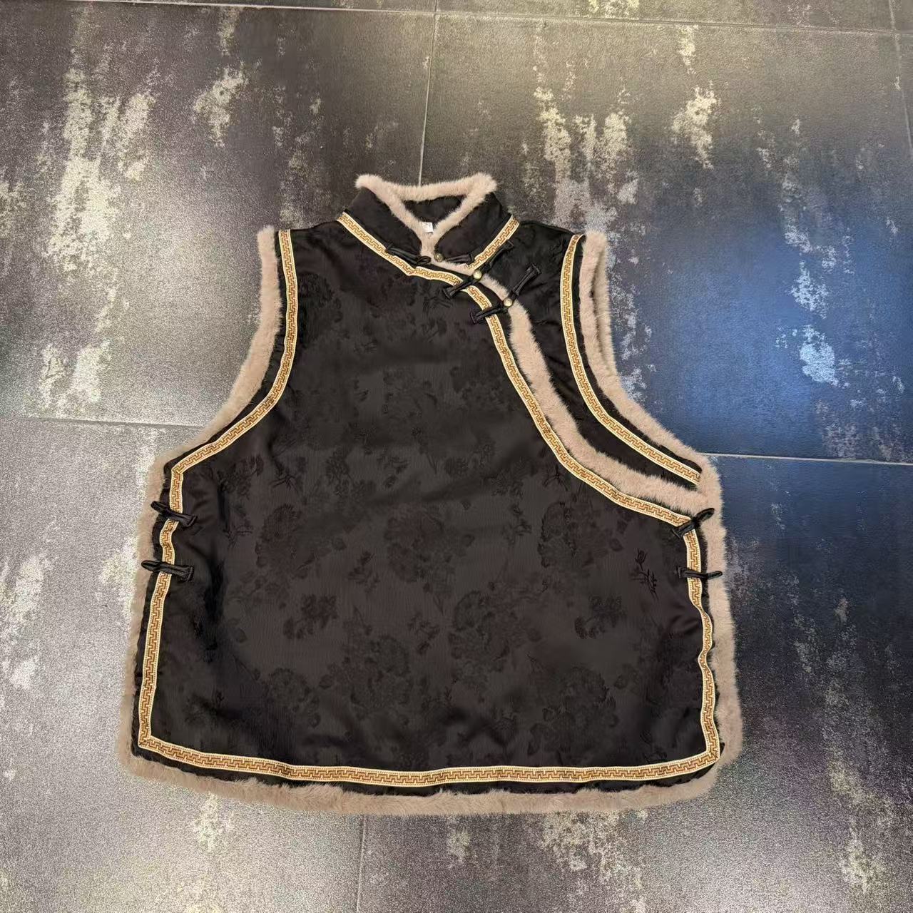 【优搭严选】时尚百搭拼毛边小众国潮马夹