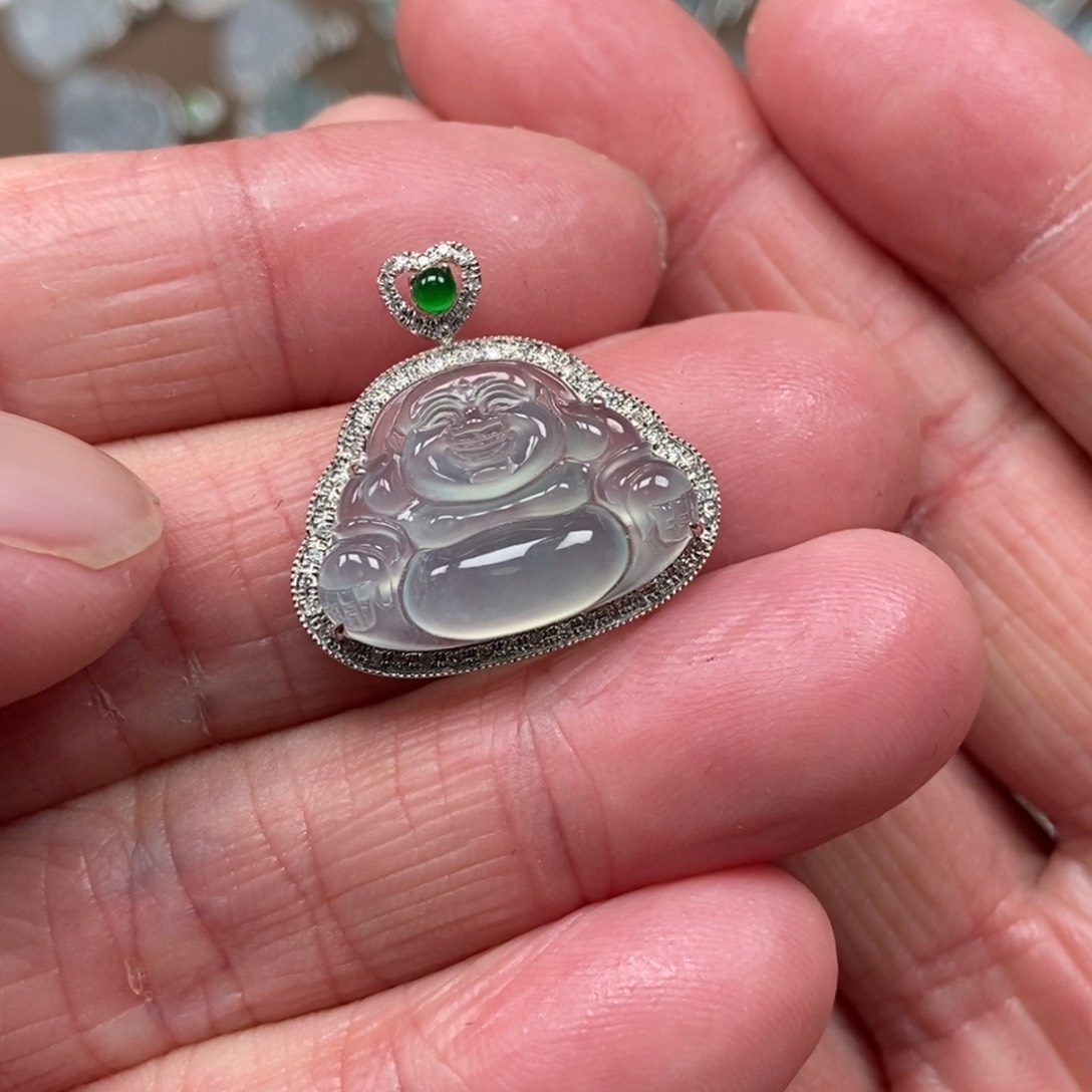 翡翠颈饰18K金镶嵌佛公