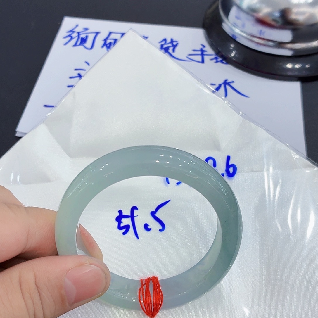 翡翠未镶嵌手镯天然缅甸翡翠手镯