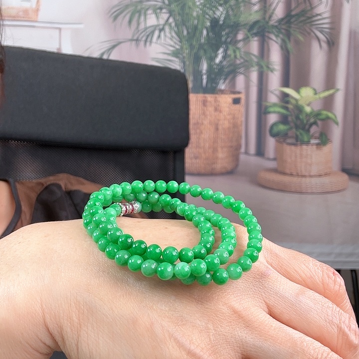 翡翠颈饰18K金镶嵌圆珠