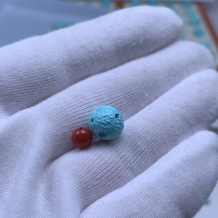 南红玛瑙未镶嵌珠宝奇石