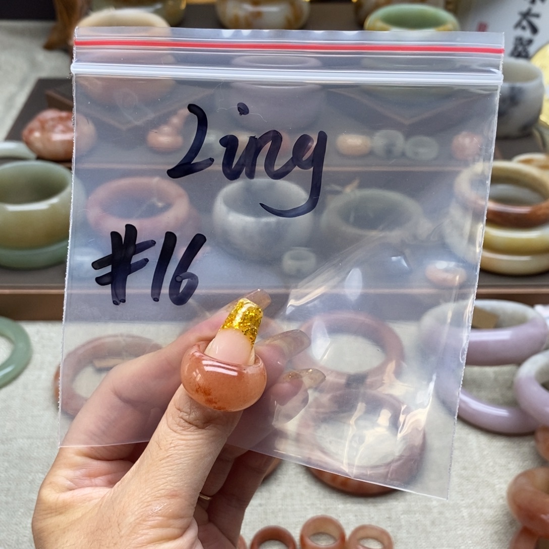 L***g石英质玉合金手镯