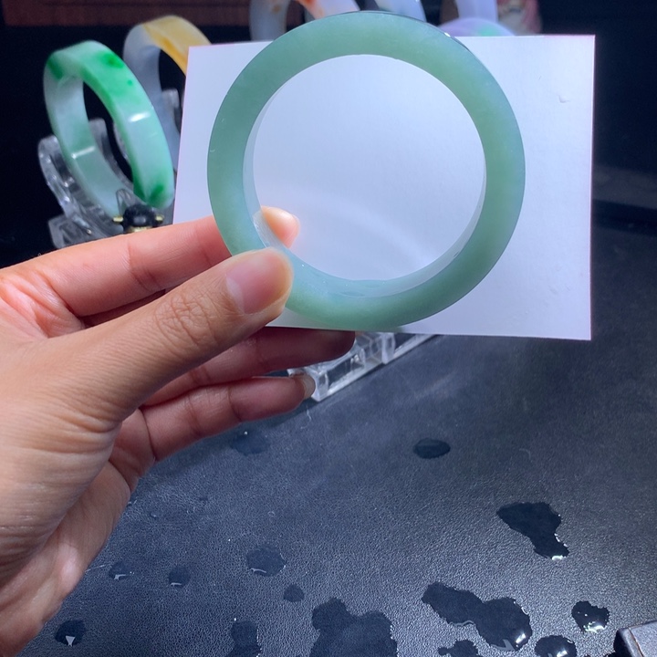 定制翡翠手镯未镶嵌