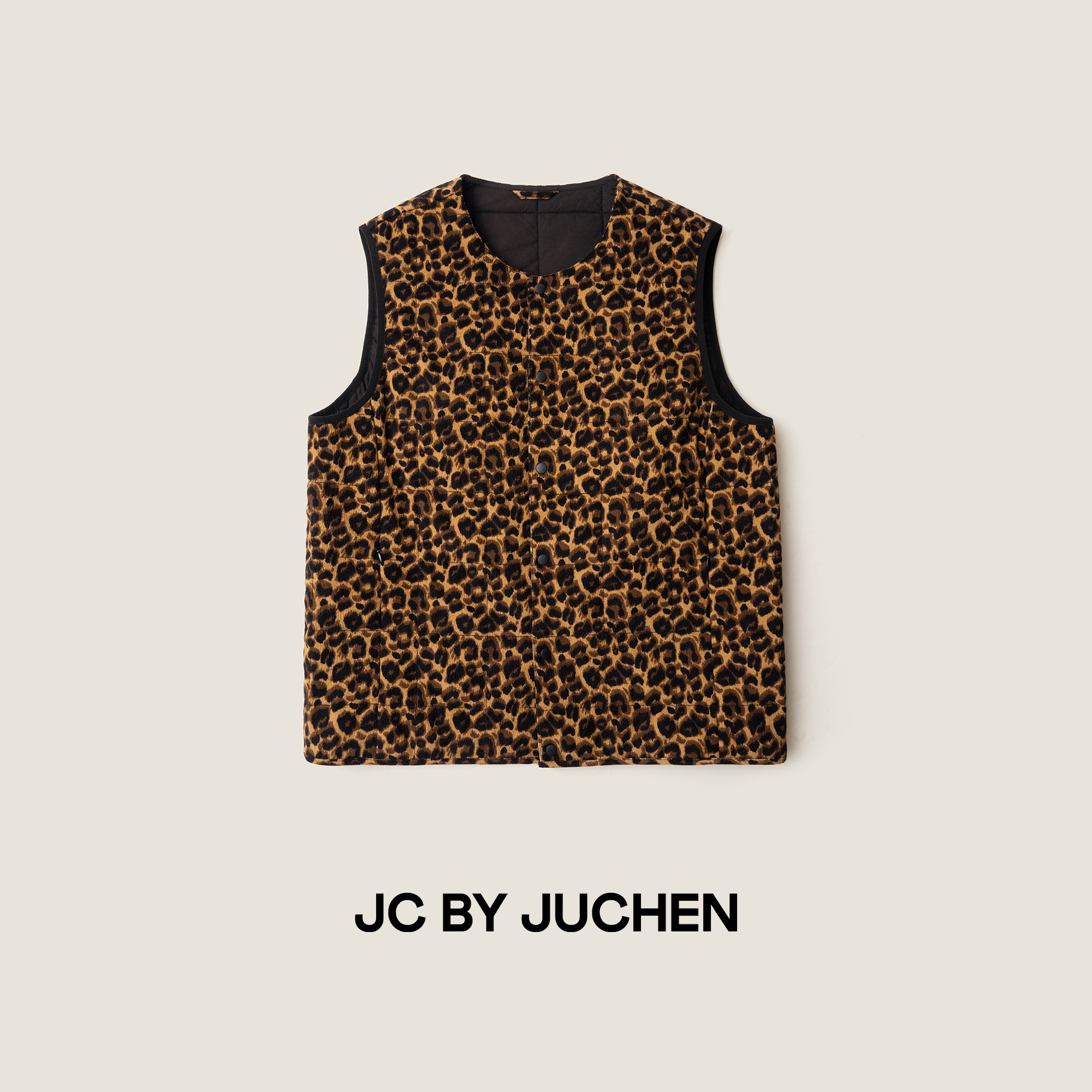 “小豹点”复古经典豹纹轻量保暖显瘦马夹外套 FW106005-194