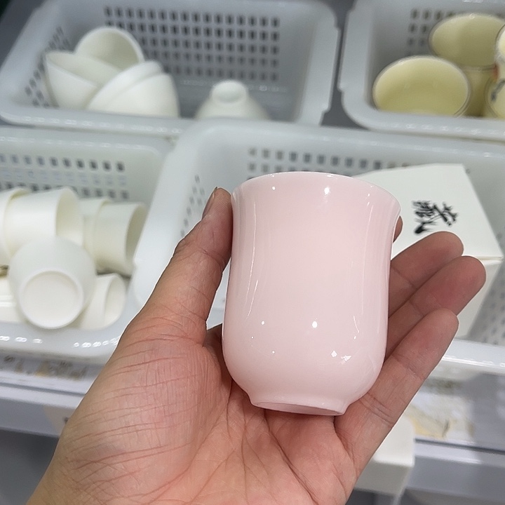 福利待遇多多哦哦哦