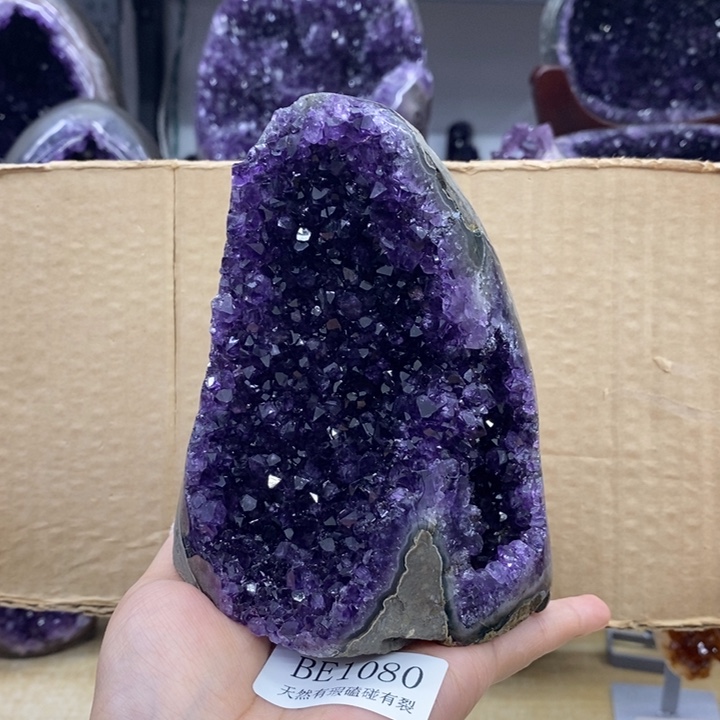 水晶大型摆件（非配饰）未镶嵌