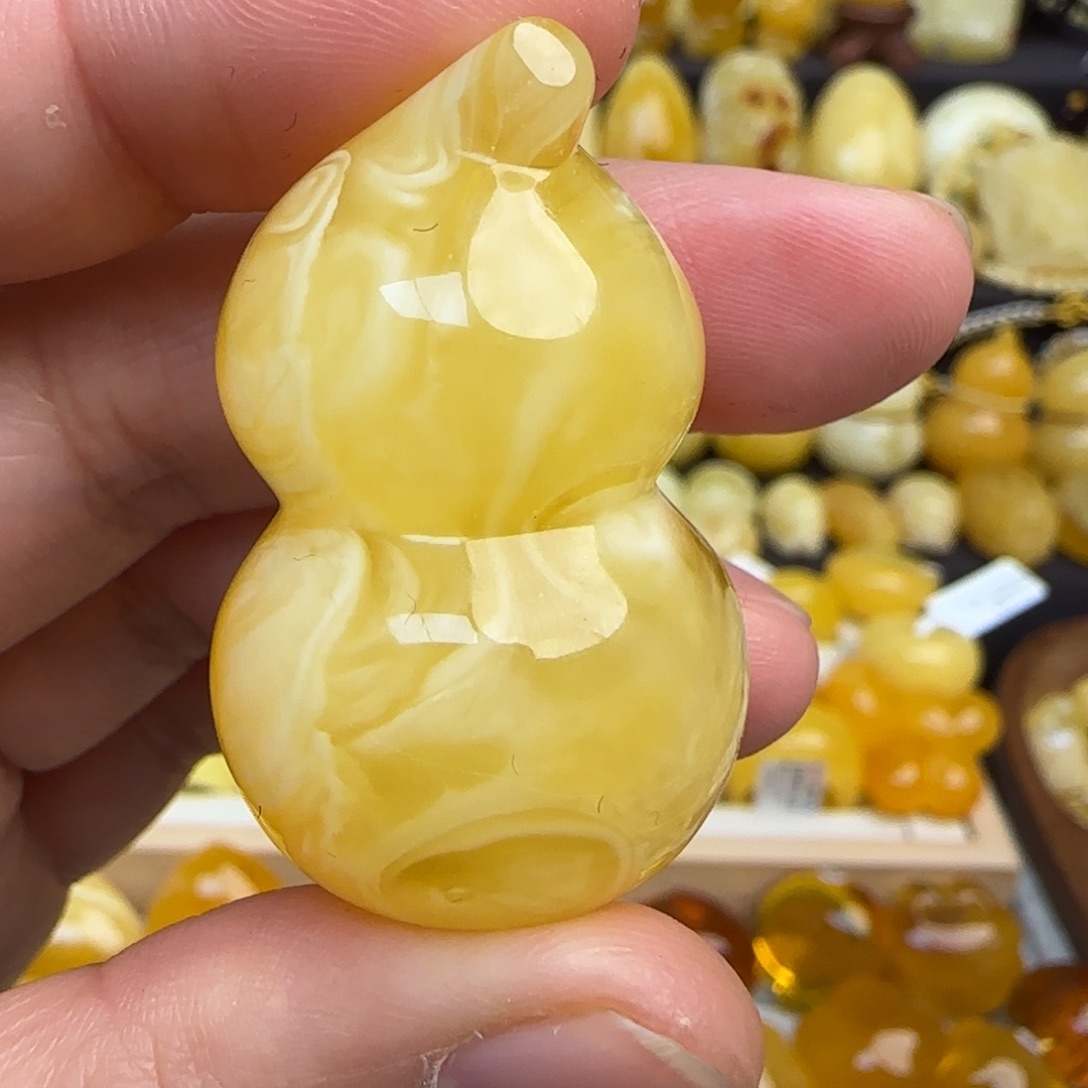 琥珀吊坠(不含链)未镶嵌不退换天然溶洞蜜蜡葫芦吊坠