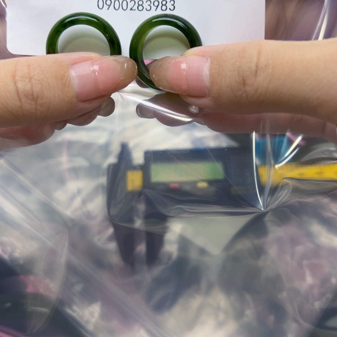 和田玉（碧玉）戒指未镶嵌