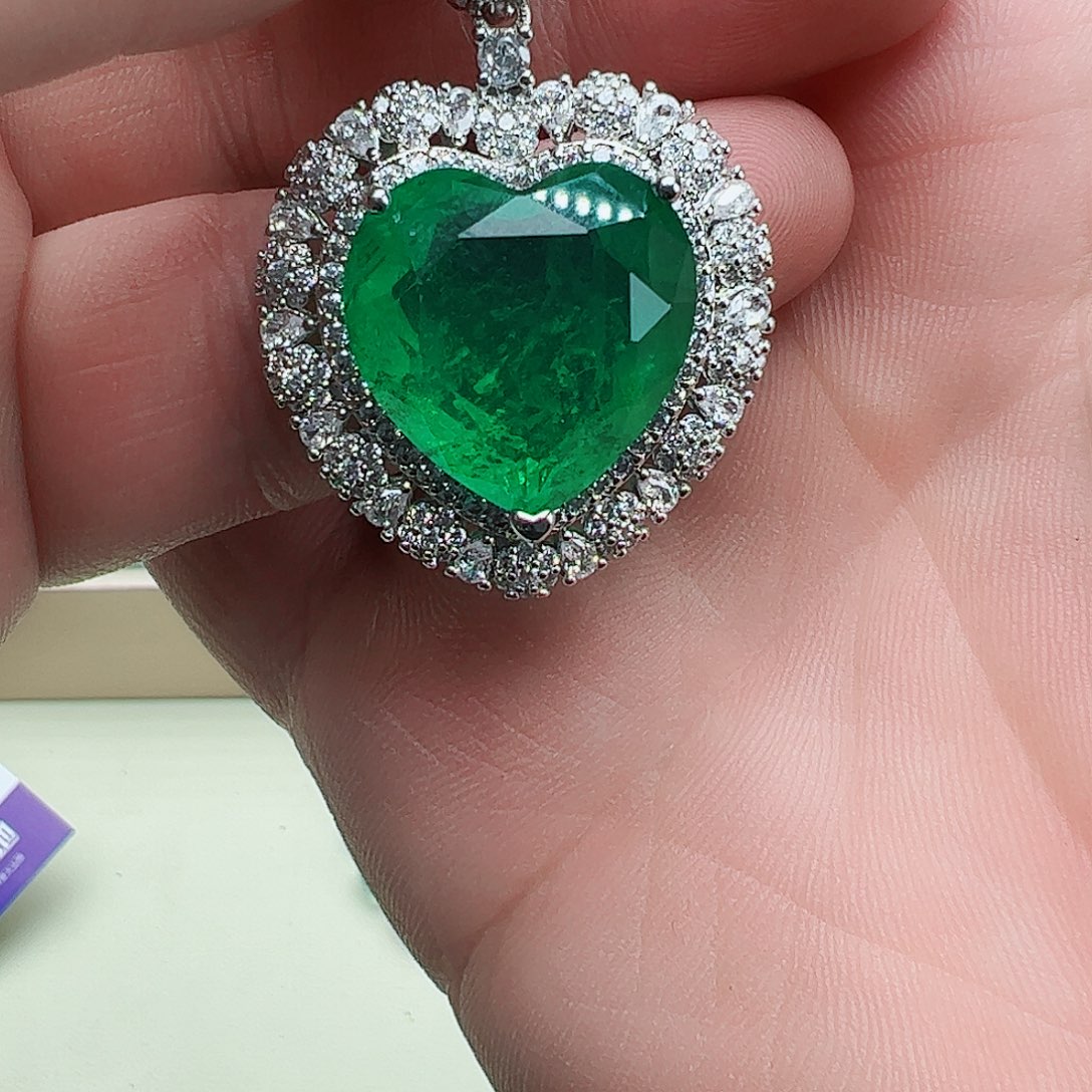 翡翠吊坠(赠链)银S925镶嵌