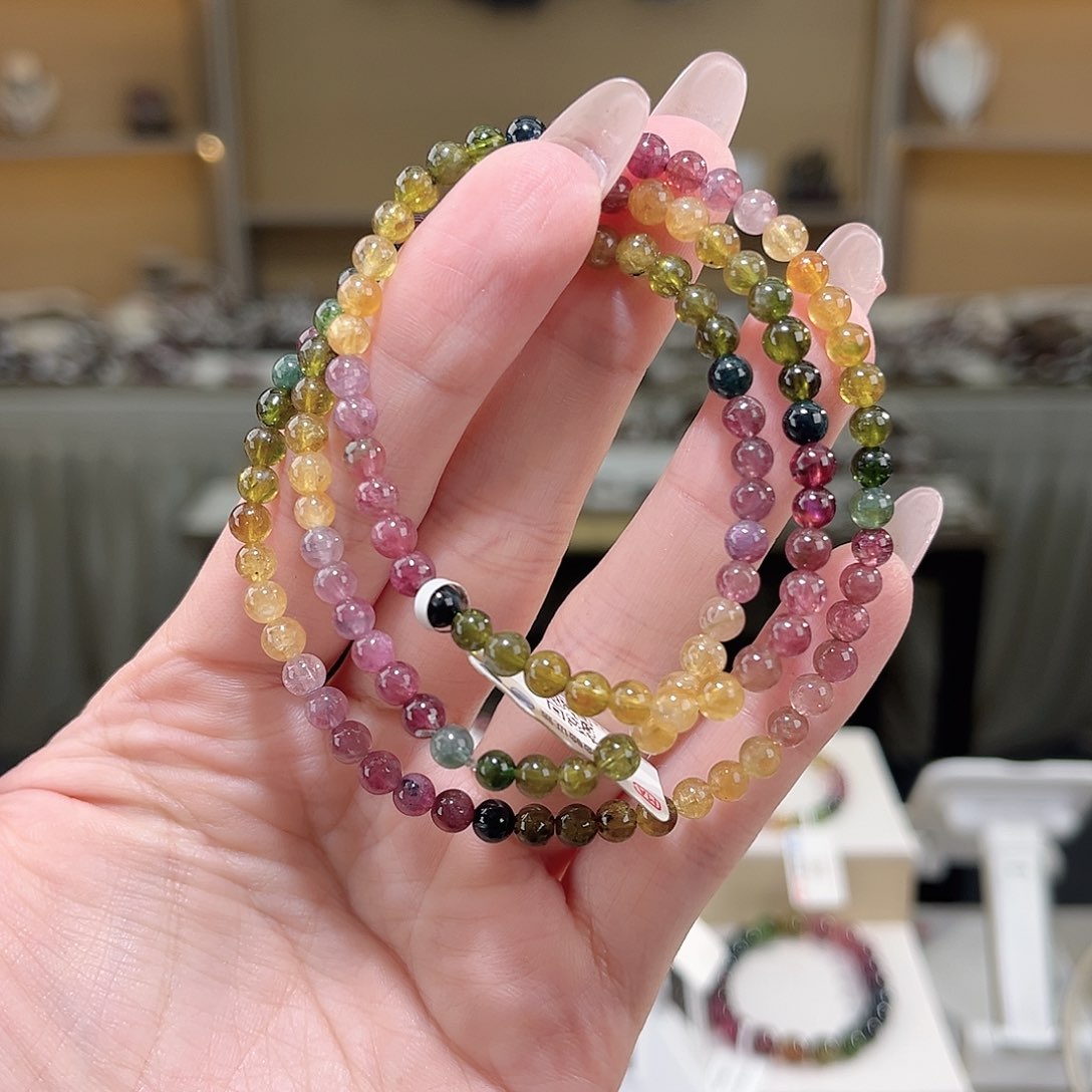 碧玺多样性发一件4mm未镶嵌