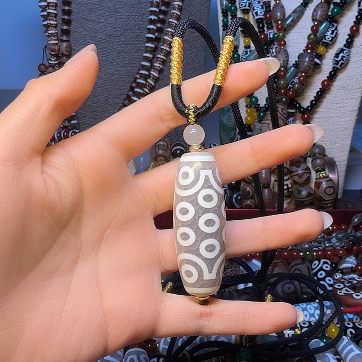 ٩***儿玛瑙/玉髓未镶嵌颈饰