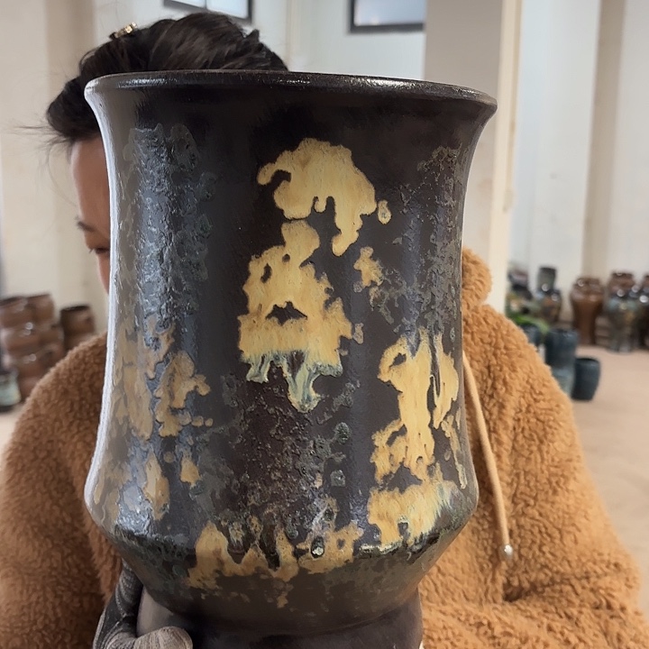 瑕疵高31口20花盆