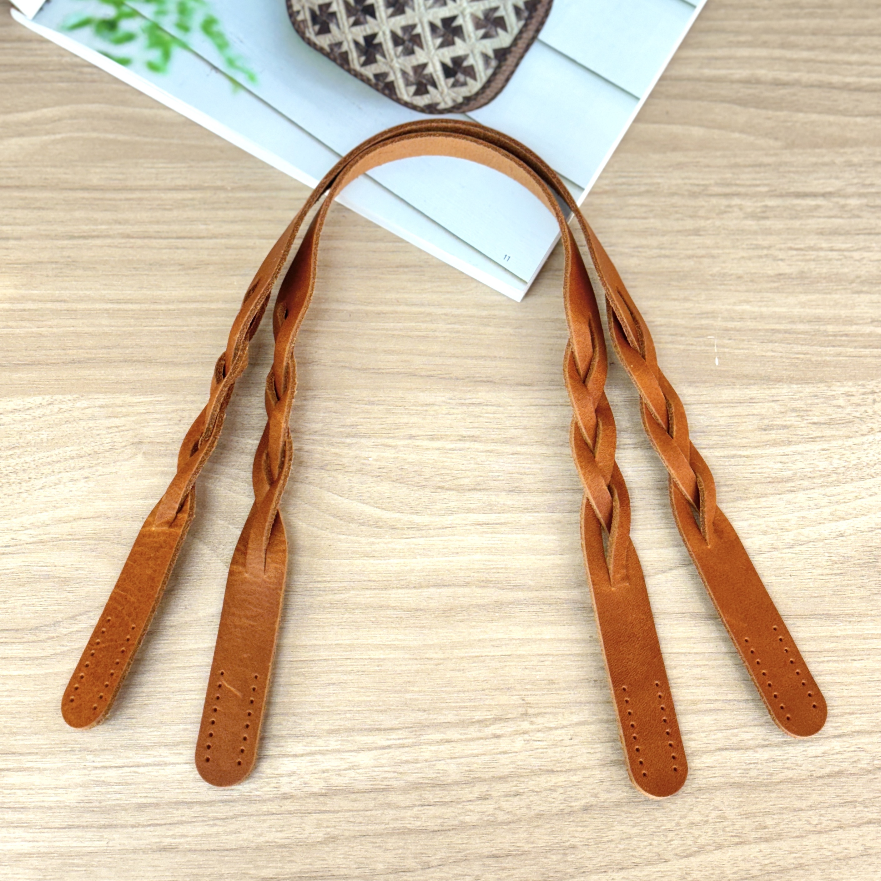 WBD202502001指间非遗鲁绣皮包带50cm麻花手拎包带拼布手挽编织带