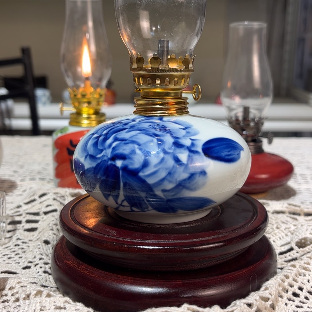 摆件景德镇陶瓷香薰灯
