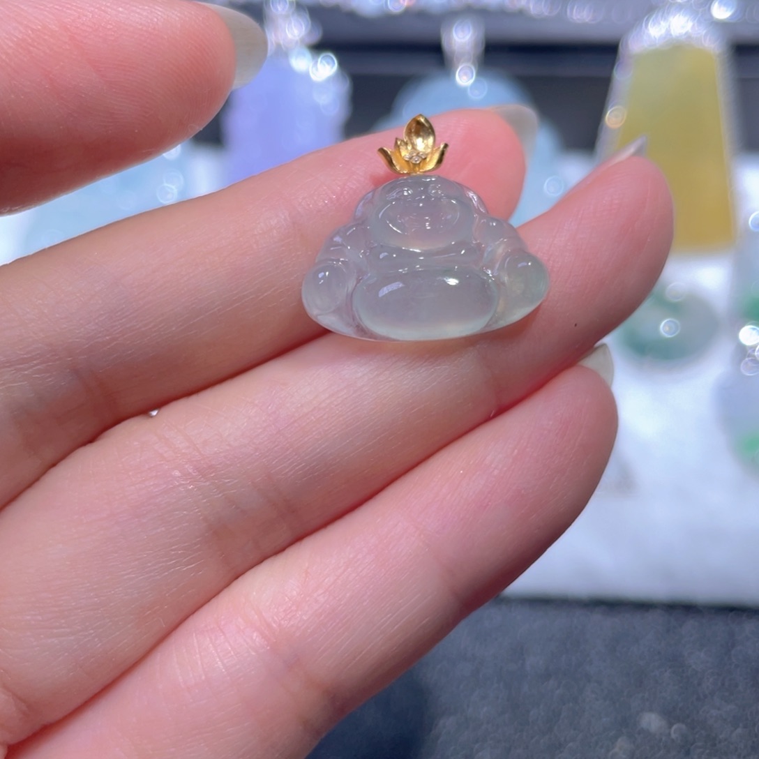 翡翠18K金镶嵌颈饰翡翠