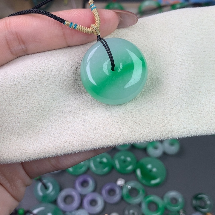 东***部平安扣吊坠项链挂坠