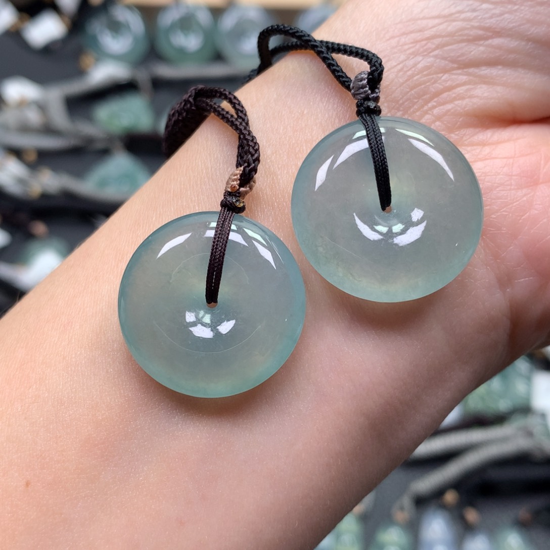 翡翠颈饰未镶嵌扣子一对（可单卖）