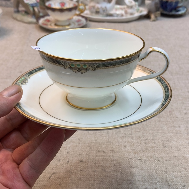 金瓷阁家的美丽瓷器