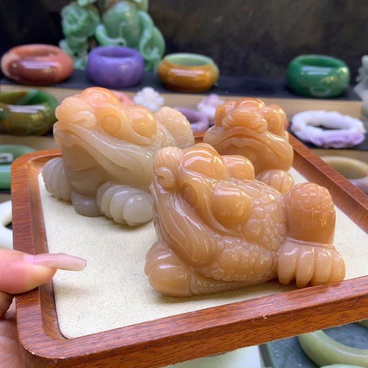 石英岩玉未镶嵌13468975444