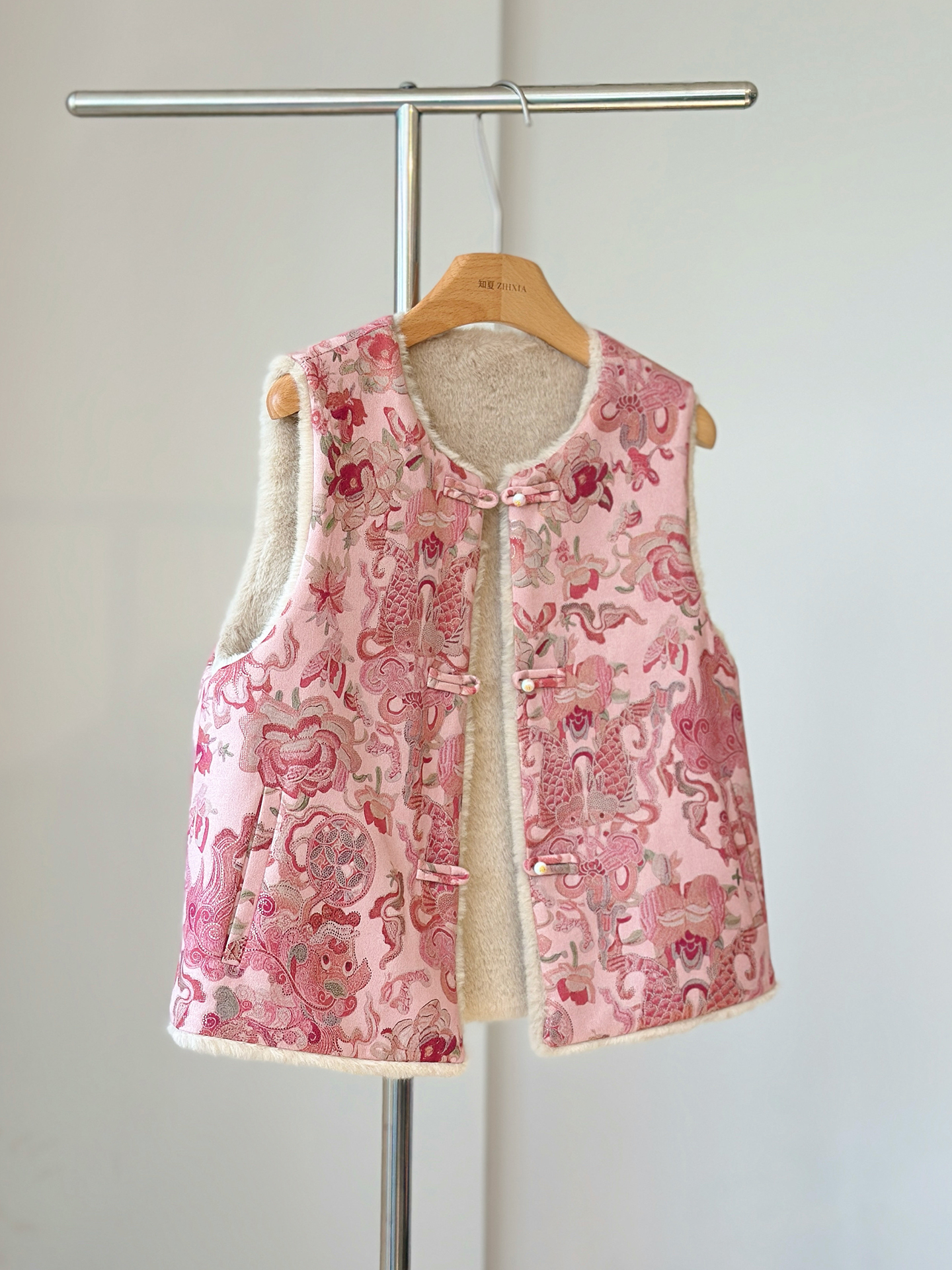 粉色减龄双面穿新中式马甲年轻原创加厚毛毛外穿保暖无袖国风背心