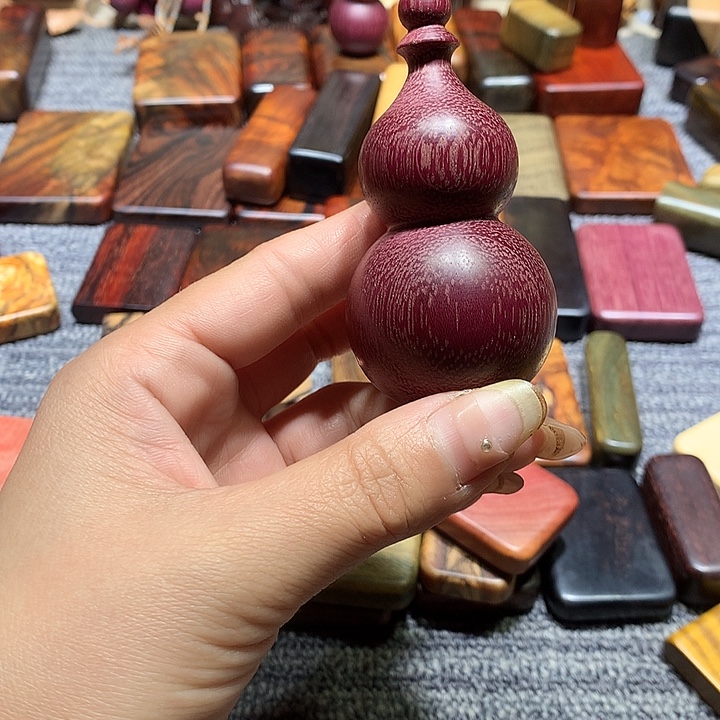 肖***恩紫檀木类端景台1111111