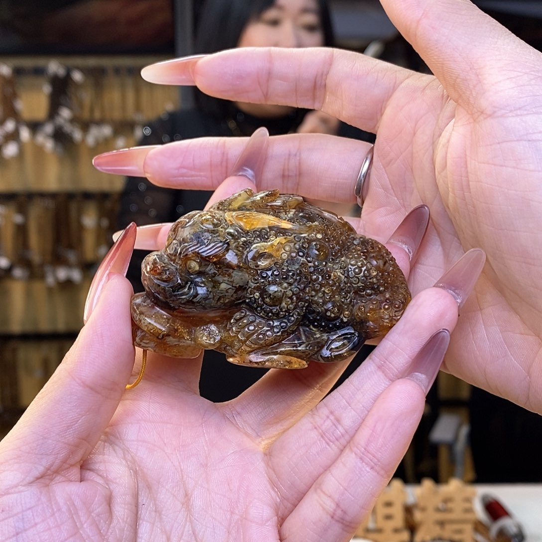 琥珀裸石未镶嵌抚顺琥珀蜜蜡