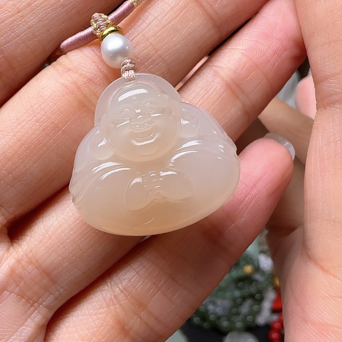 和田玉颈饰未镶嵌山***气