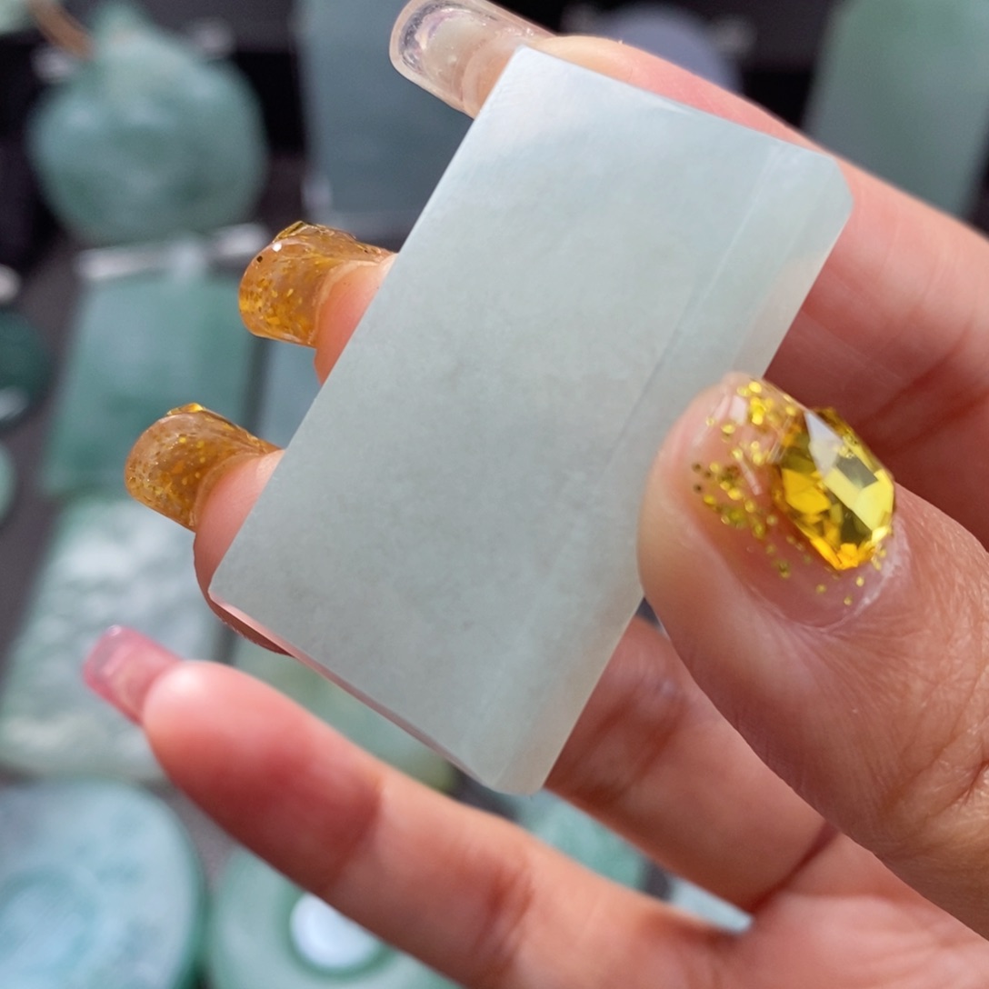 定制翡翠未镶嵌天然翡翠