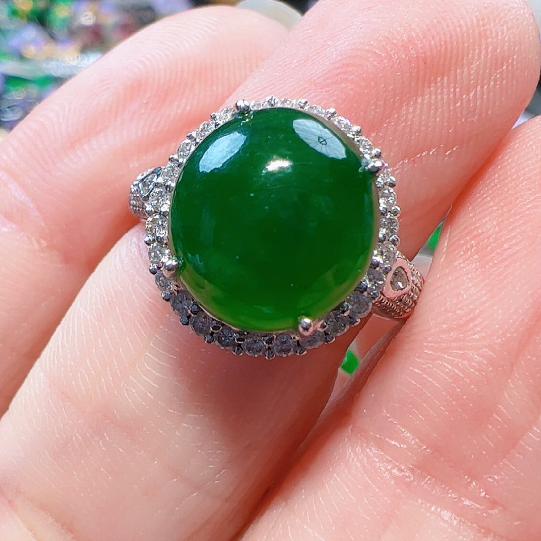 翡翠戒指18K金镶嵌签收后24小时鉴赏期