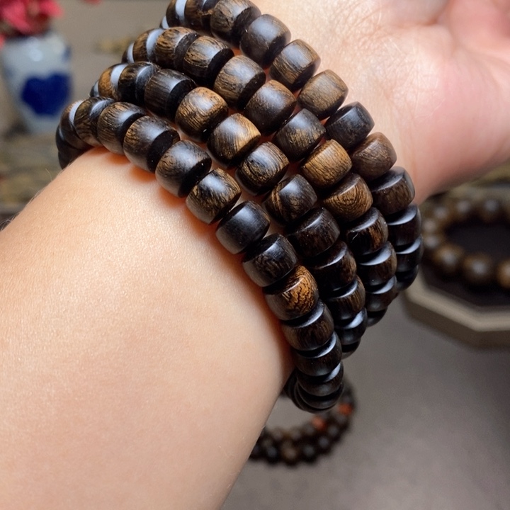 沉香手串越南瘤疤富森红土0.6✖️0.8✖️108