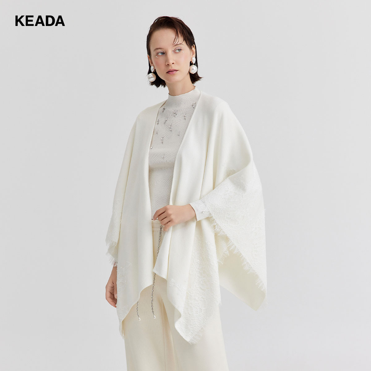 KEADA高级感蕾丝羊毛披肩白色外套女贵气高档KSN3CA5105