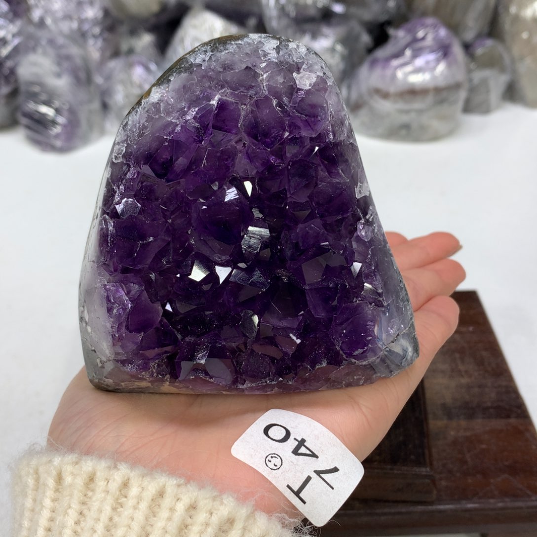 紫晶摆件未镶嵌水晶