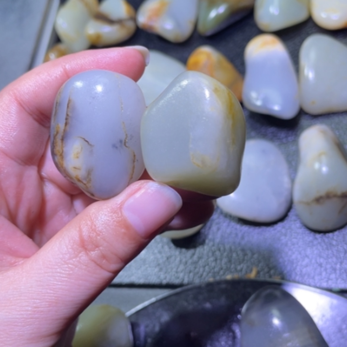 【闪购商品】颈饰未镶嵌和田玉（子料）老***活