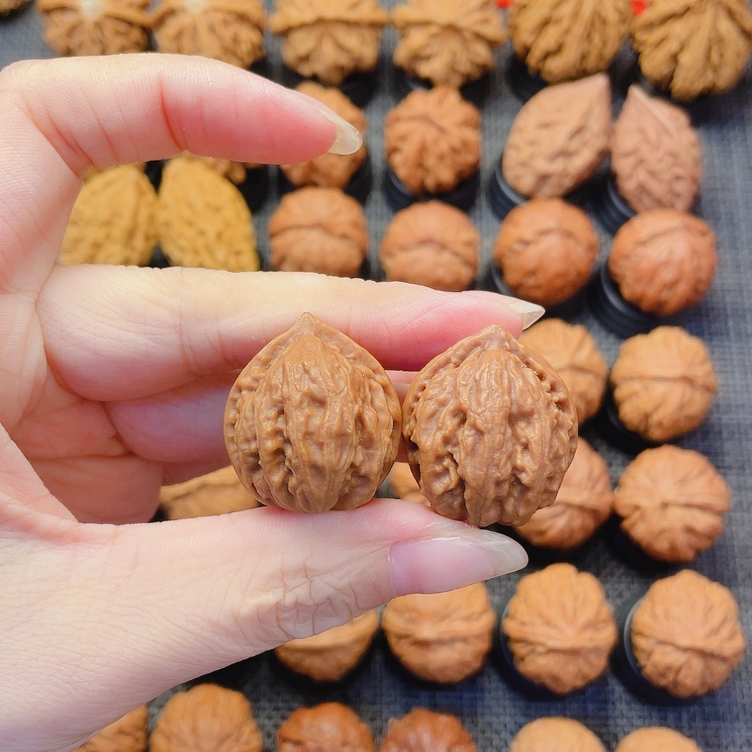 文玩核桃把件小粗筋