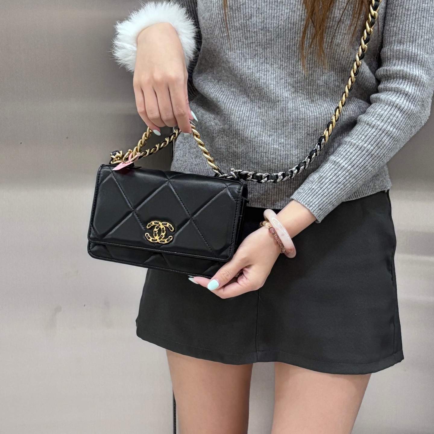 95新 Chanel/香奈儿 chanel黑金19bag woc手提斜挎包