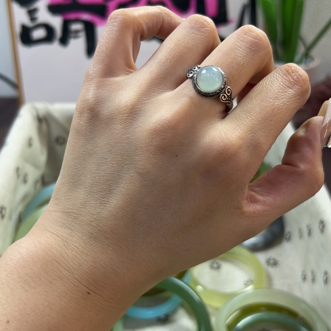 蛇纹石玉手镯未镶嵌348