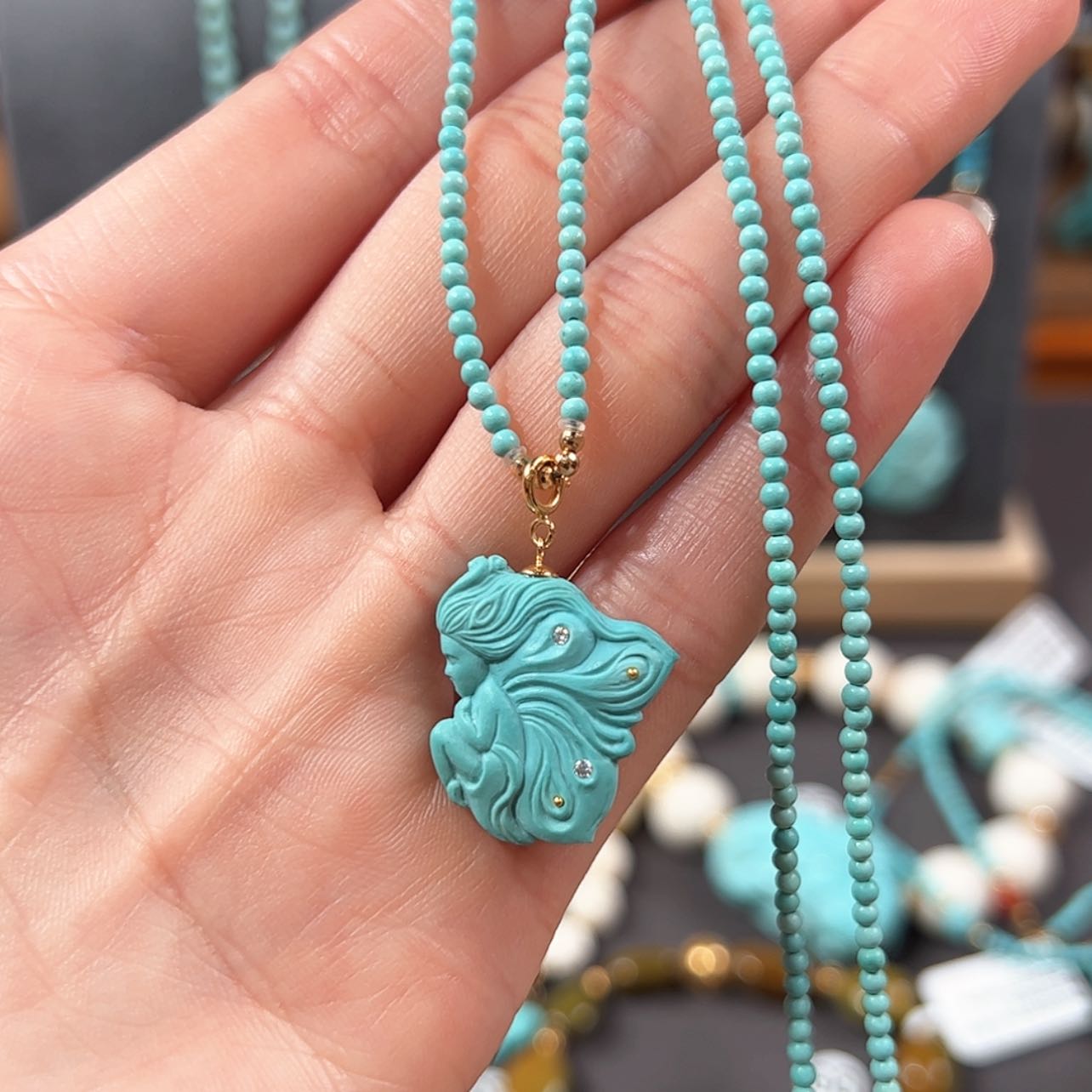 【闪购商品】绿松石颈饰18K金镶嵌