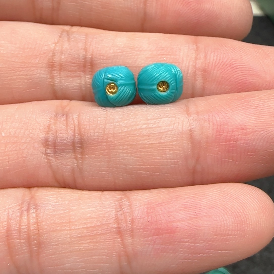 绿松石配饰未镶嵌