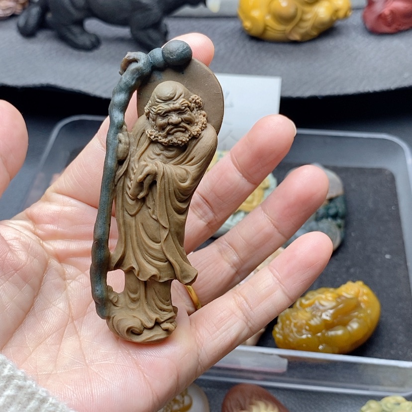 【闪购商品】定制石英质玉吊坠未镶嵌