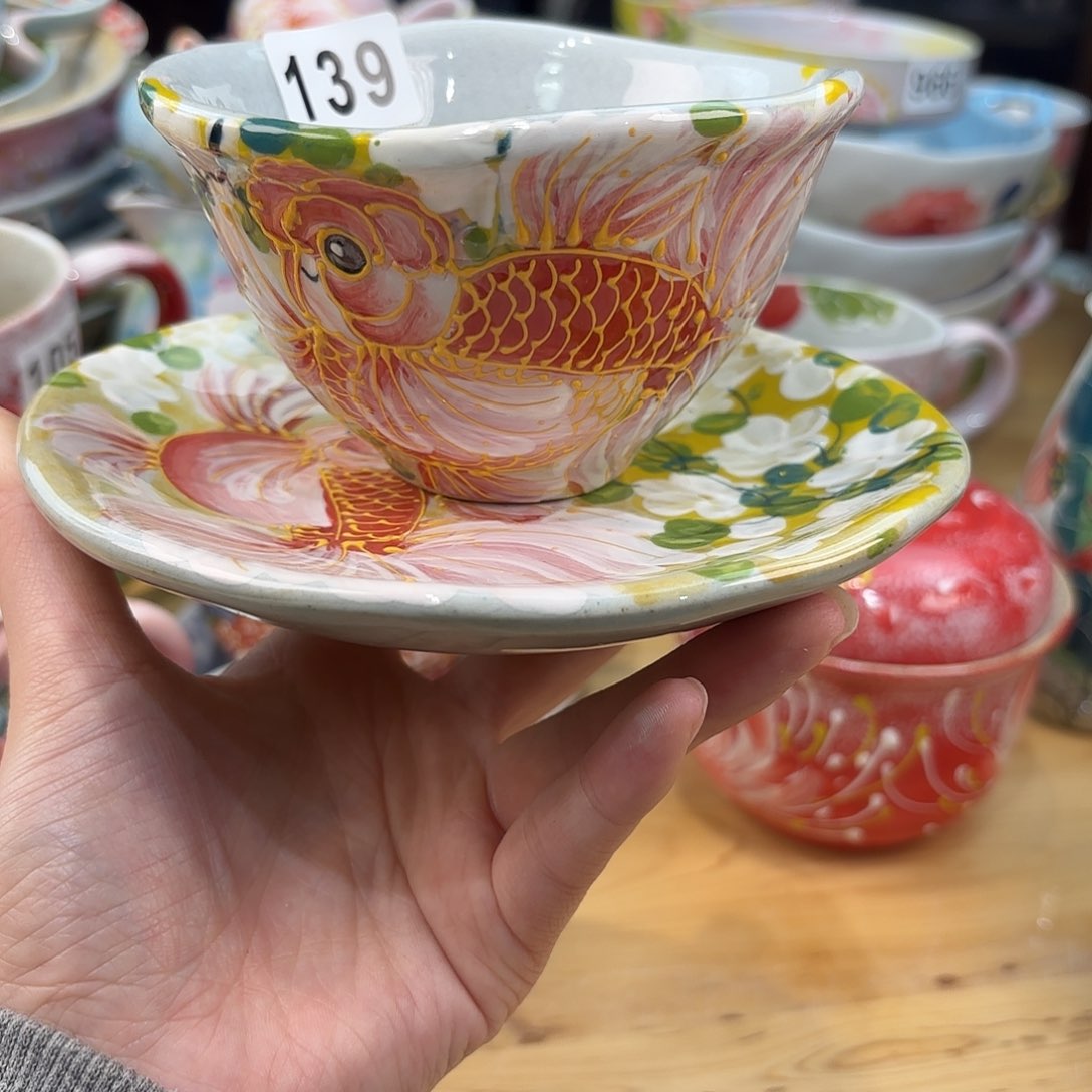 瓷片兔兔盖茨，兔兔好