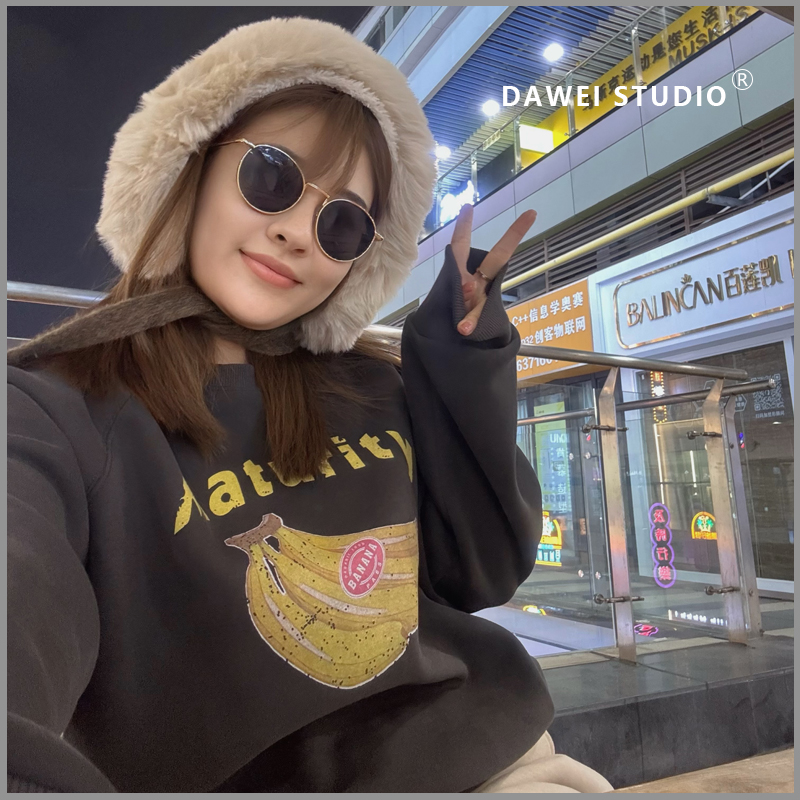 2025新款秋冬上衣时尚长袖圆领印花加绒宽松百搭休闲设计感卫衣