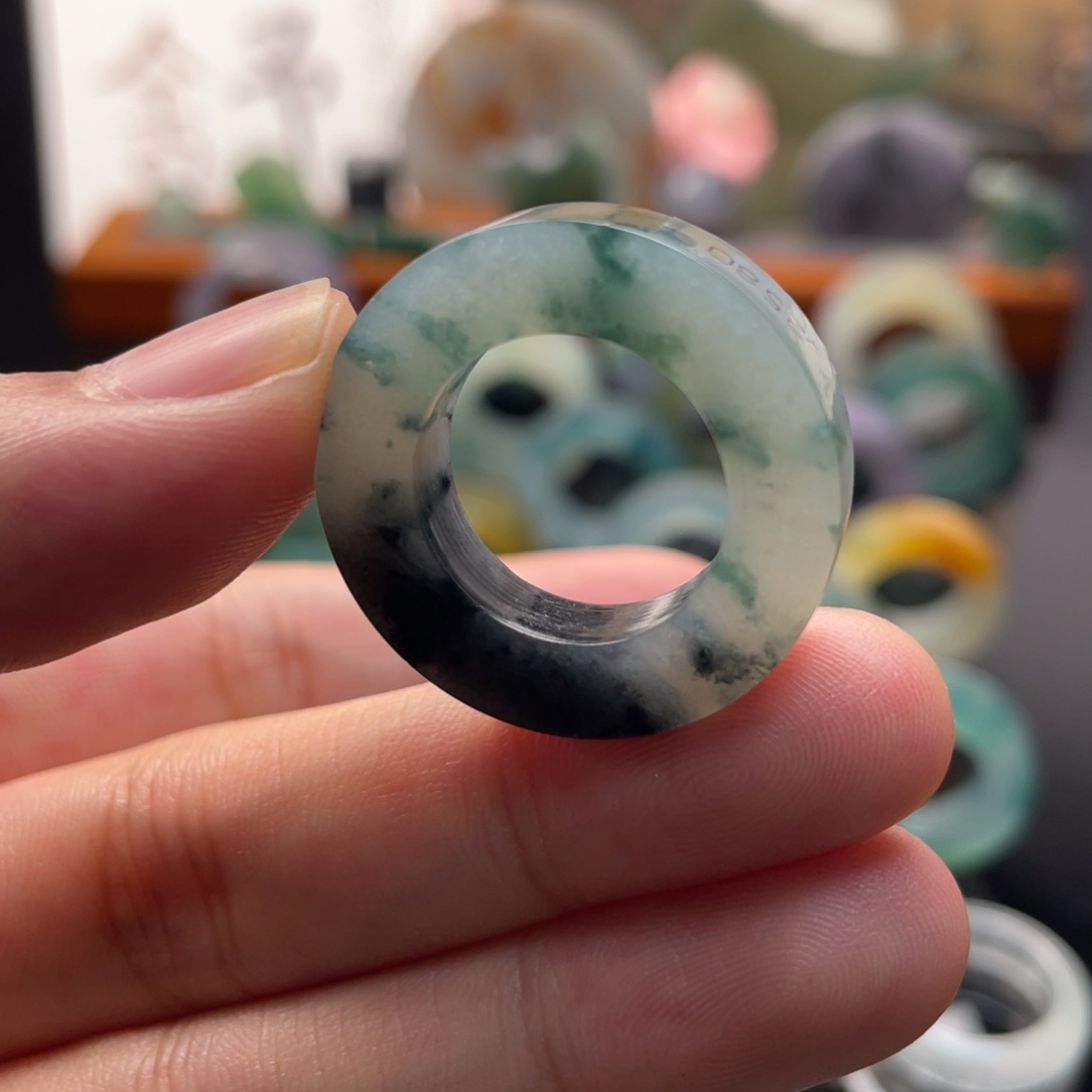 定制翡翠未镶嵌  一半人间 一半地狱