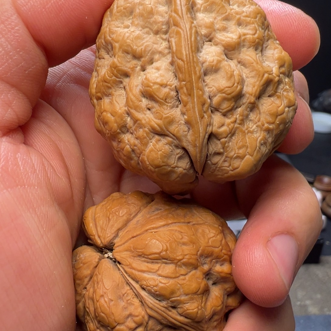 文玩核桃吊坠如来佛手39mm