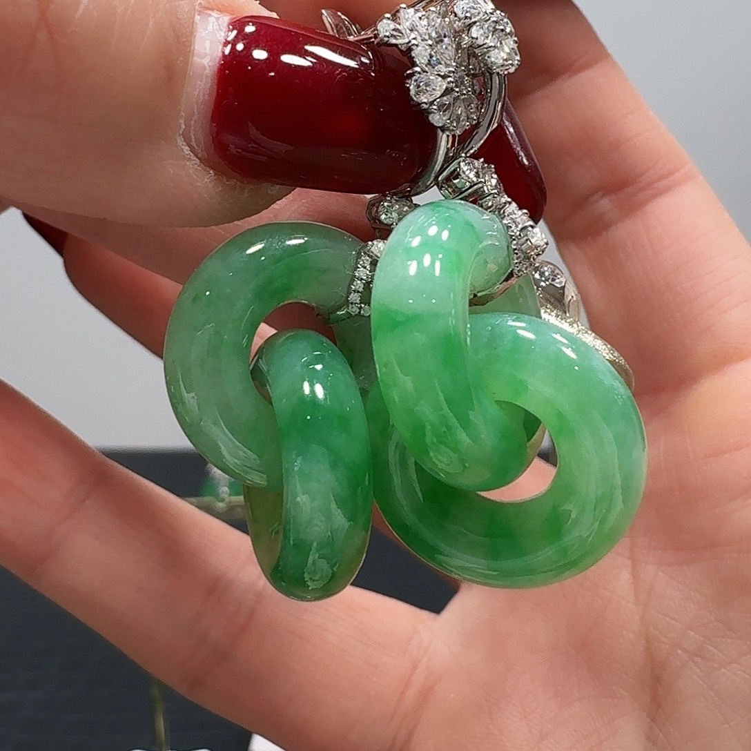 翡翠耳饰18K金镶嵌有纹处理能接受拍