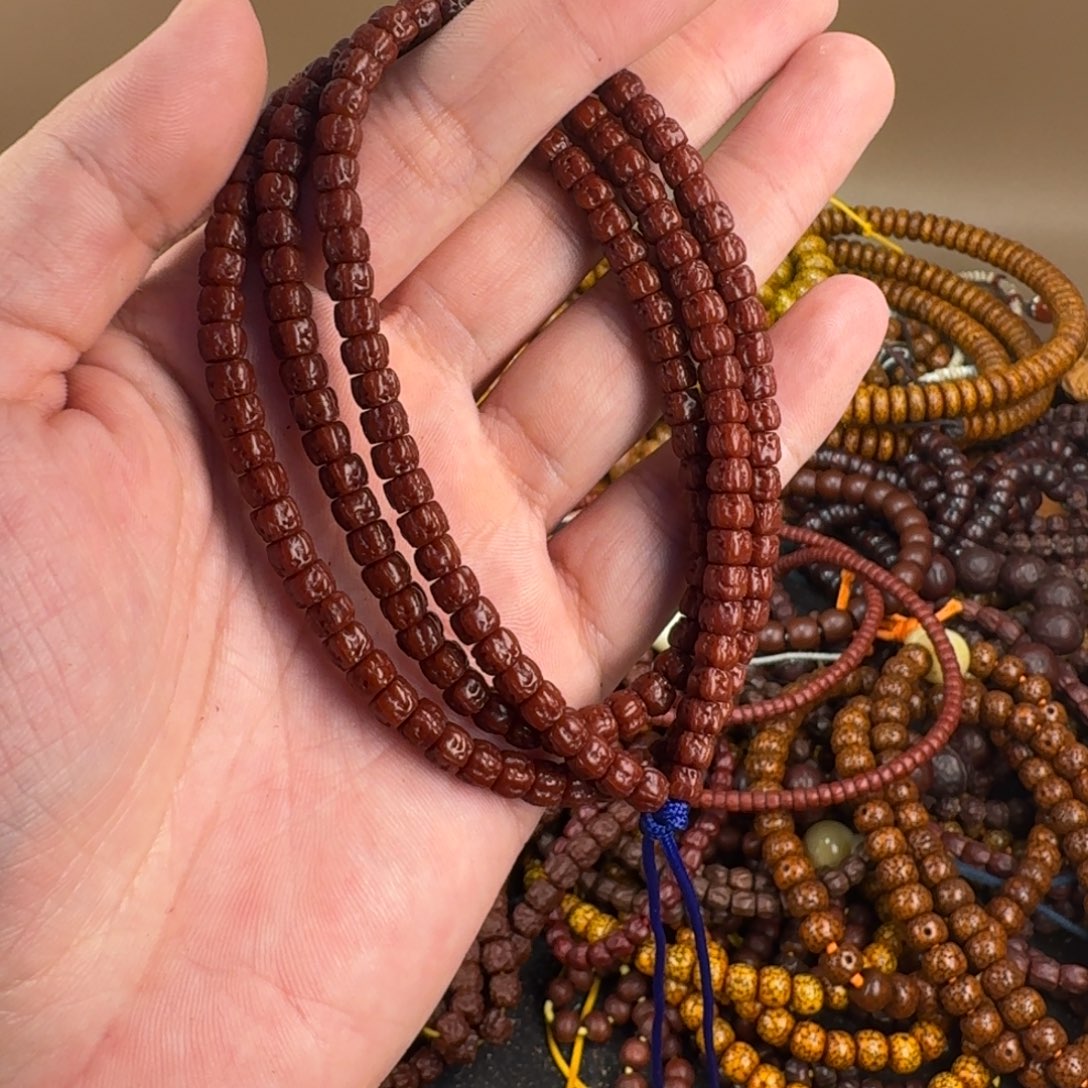 一***湖金刚菩提手串图健健康康