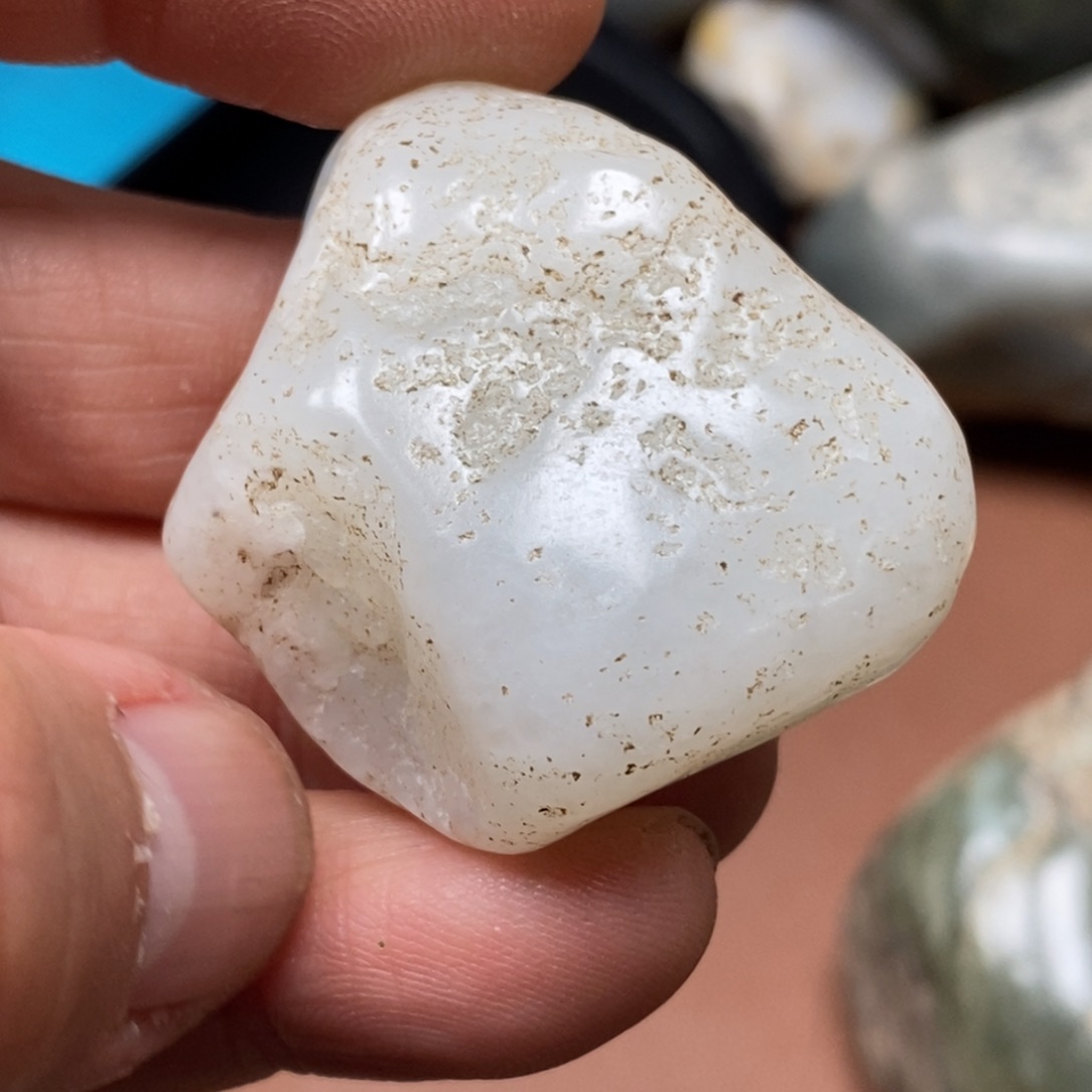 和田玉（糖玉）挂件未镶嵌