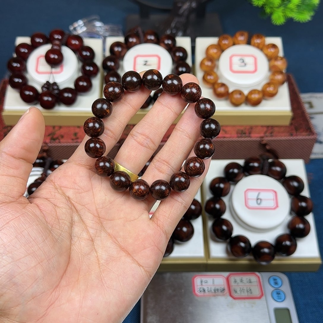 稳***，花梨木类黄花梨1.2