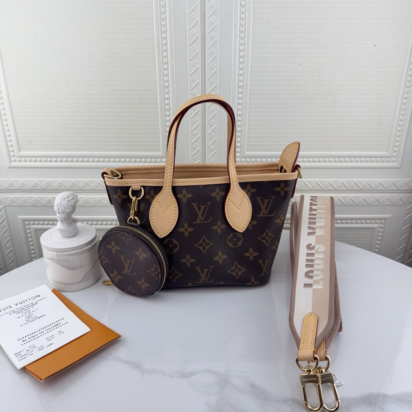 99新 LouisVuitton/路易威登 Neverfull BB 老花奶茶色单肩二奢包