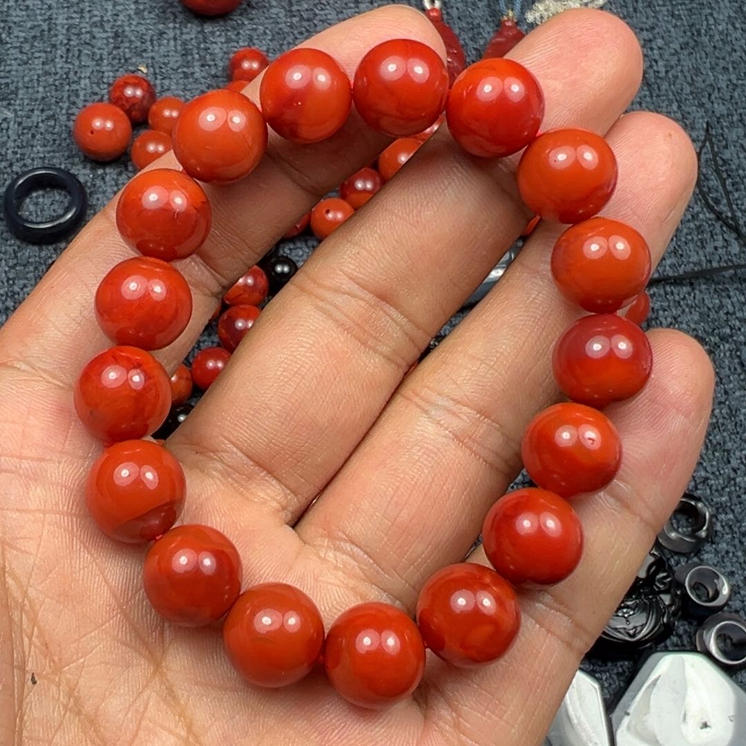 南红玛瑙手串未镶嵌